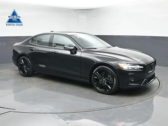 2024 Volvo S60 B5 Plus Black Edition