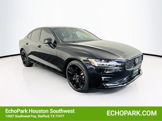 2024 Volvo S60 B5 Plus Black Edition