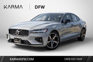 2024 Volvo S60 B5 Core Dark Theme