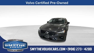 2023 Volvo S60 B5 Core Dark Theme