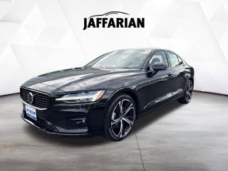 2025 Volvo S60 B5 Plus