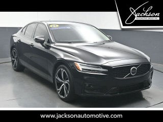 2025 Volvo S60 B5 Plus