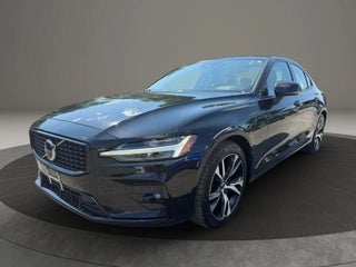 2023 Volvo S60 B5 Core Dark Theme