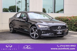 2024 Volvo S60 B5 Core Dark Theme