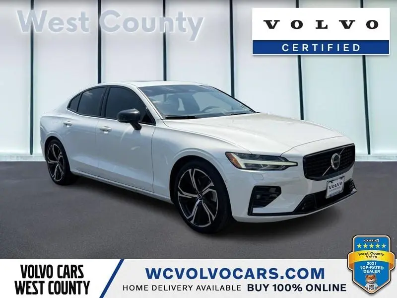 2024 Volvo S60 B5 Plus Dark Theme