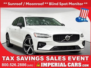 2024 Volvo S60 B5 Plus Dark Theme