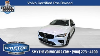 2024 Volvo S60 B5 Plus Dark Theme