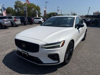 2023 Volvo S60 B5 Plus Black Edition