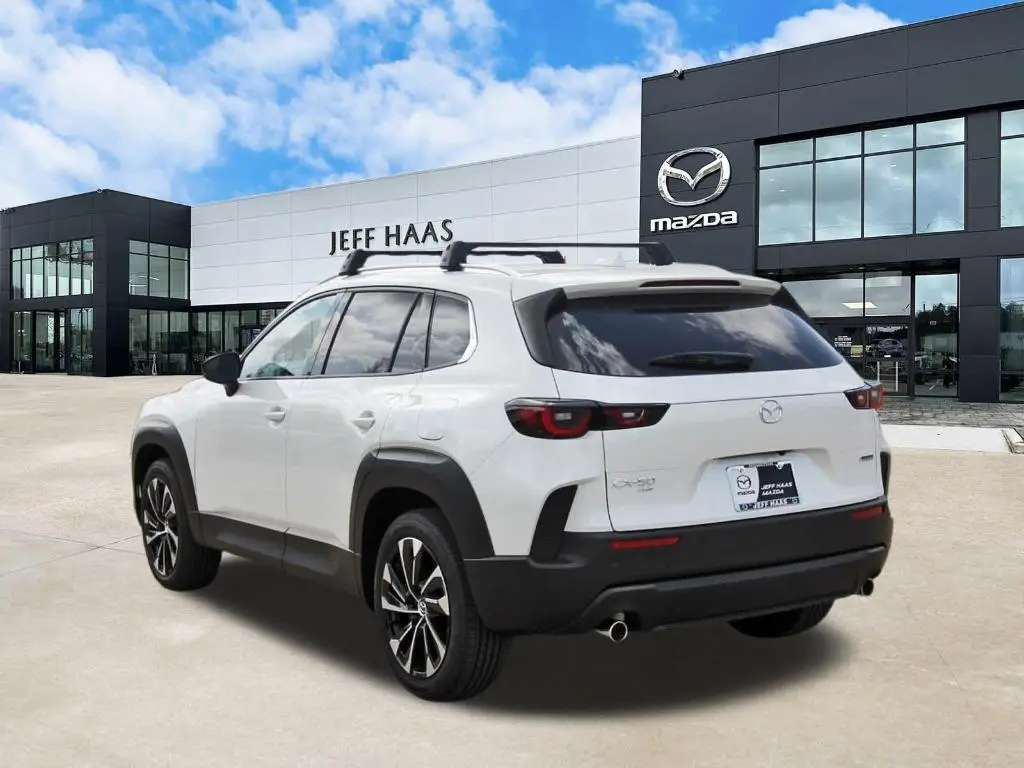 2026 Mazda CX-50 Premium Plus