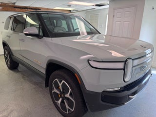 2023 Rivian R1S Adventure