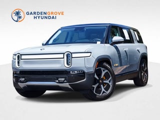 2024 Rivian R1S Adventure