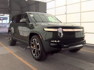 2023 Rivian R1S Adventure