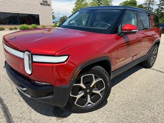 2023 Rivian R1S Adventure
