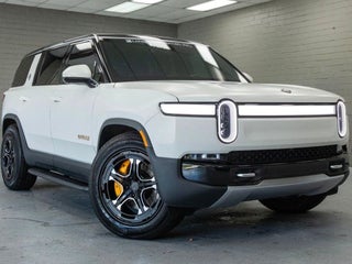 2023 Rivian R1S Adventure