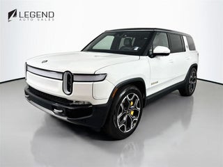 2024 Rivian R1S Adventure