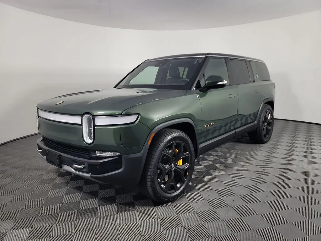 2022 Rivian R1S Launch Edition