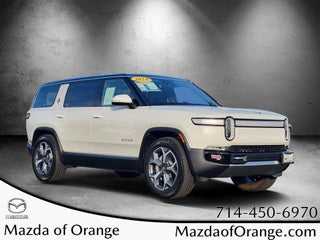 2024 Rivian R1S Adventure