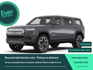 2025 Rivian R1S Adventure