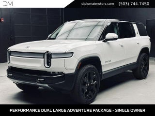 2024 Rivian R1S Adventure