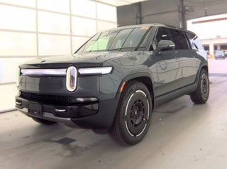 2025 Rivian R1S Adventure