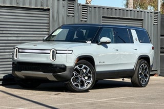 2025 Rivian R1S Adventure