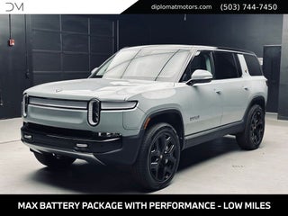 2024 Rivian R1S Adventure