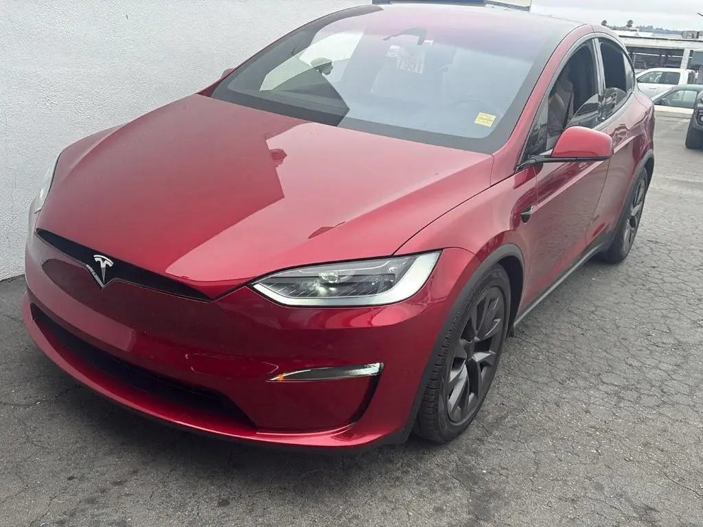 2024 Tesla Model X Long Range