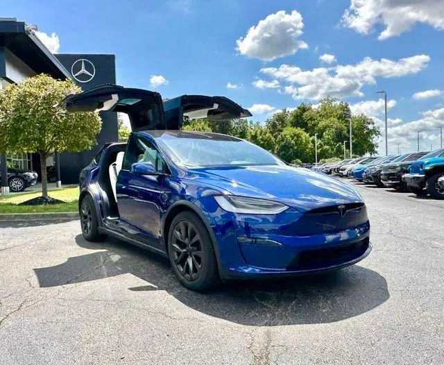 2022 Tesla Model X Plaid