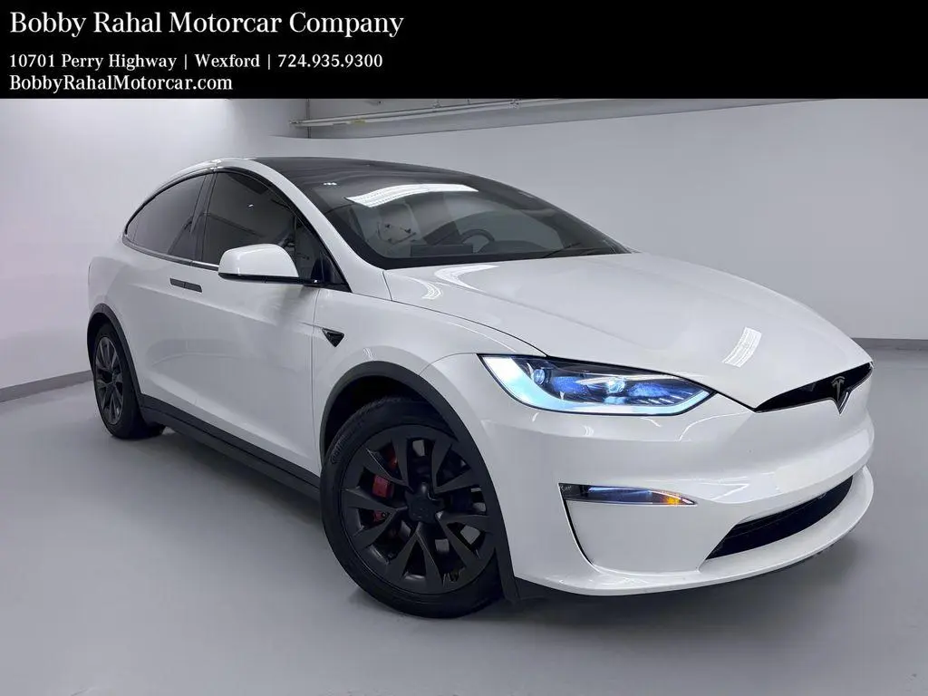 2026 Tesla Model X Plaid