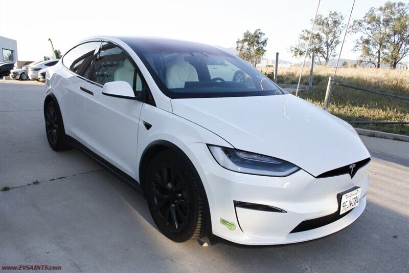 2023 Tesla Model X Standard Range