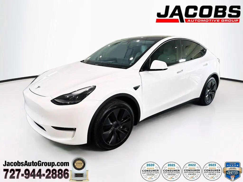 2025 Tesla Model Y Long Range