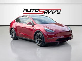 2025 Tesla Model Y Long Range