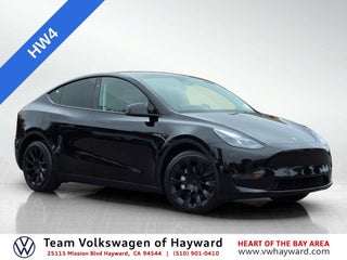 2023 Tesla Model Y Standard Range