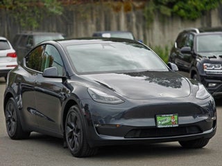 2025 Tesla Model Y Long Range