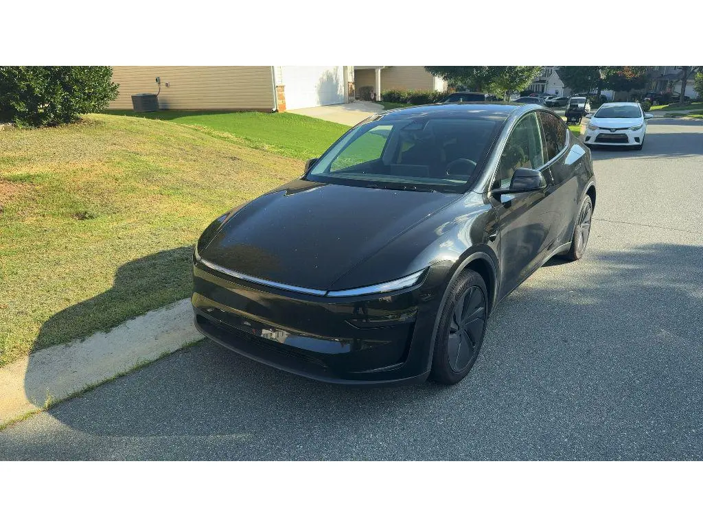 2026 Tesla Model Y Long Range
