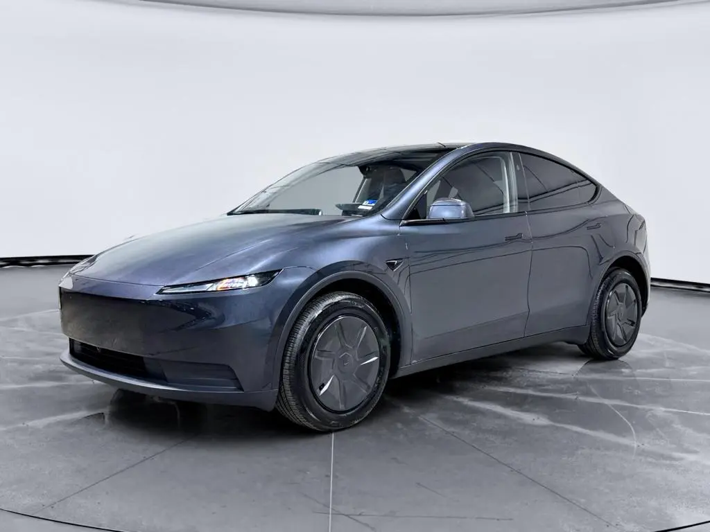 2026 Tesla Model Y Long Range