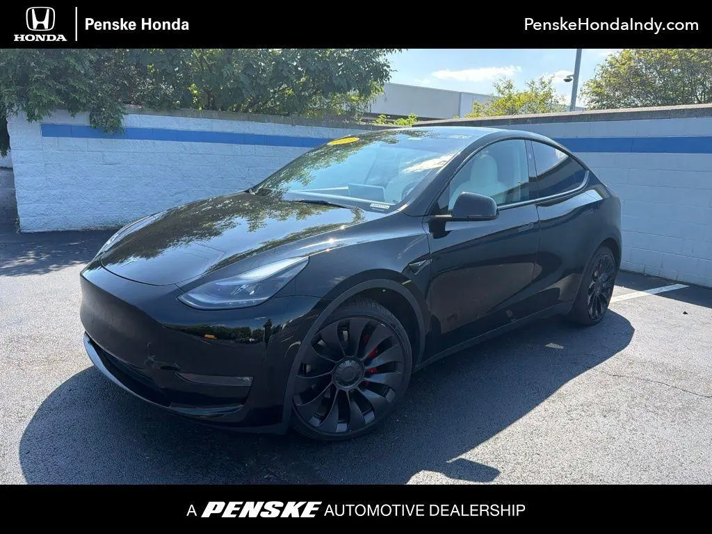 2023 Tesla Model Y Performance