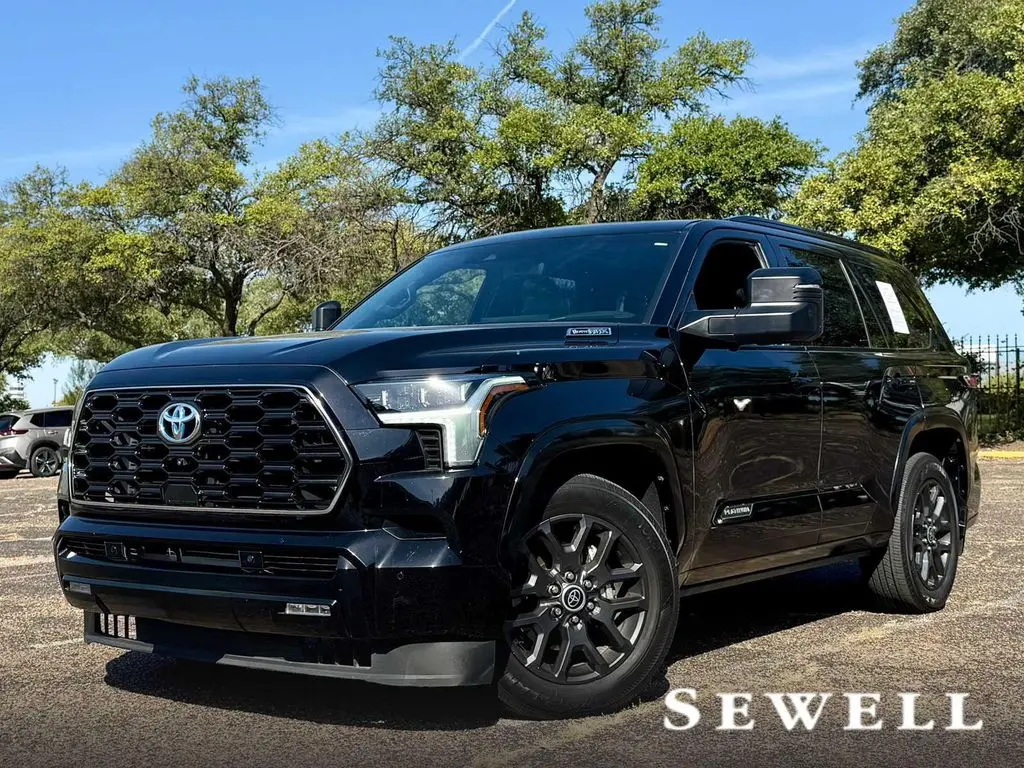 2023 Toyota Sequoia Platinum