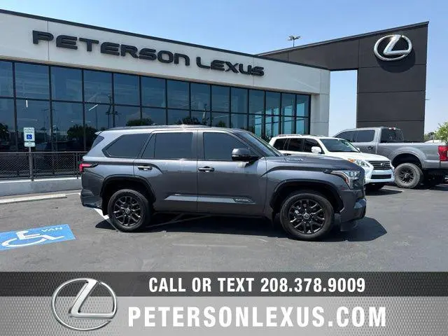 2024 Toyota Sequoia Platinum