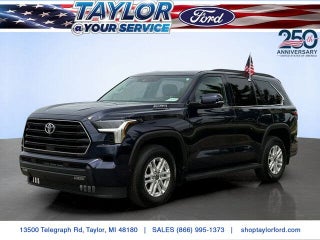 2024 Toyota Sequoia SR5