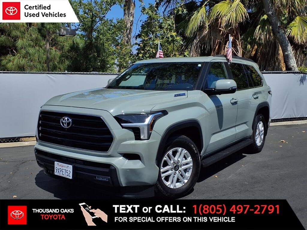 2025 Toyota Sequoia SR5