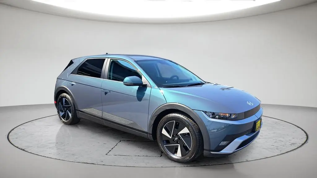 2026 Hyundai Ioniq 5 SE