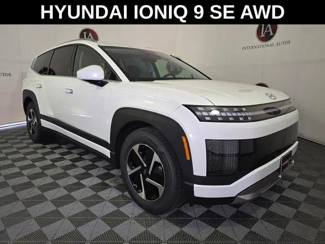 2026 Hyundai Ioniq 9 SE
