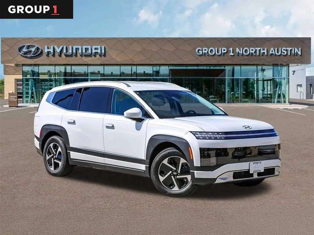 2026 Hyundai Ioniq 9 SE