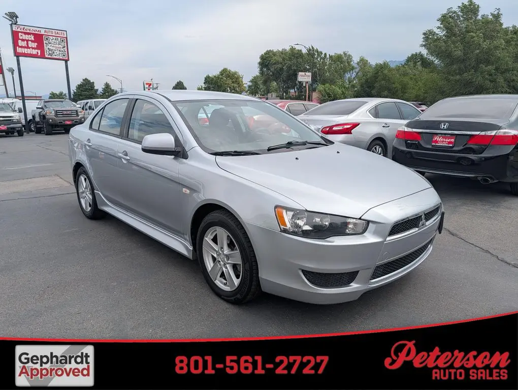 2013 Mitsubishi Lancer SE