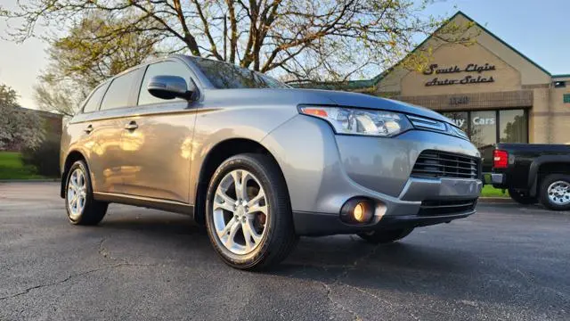 2014 Mitsubishi Outlander SE