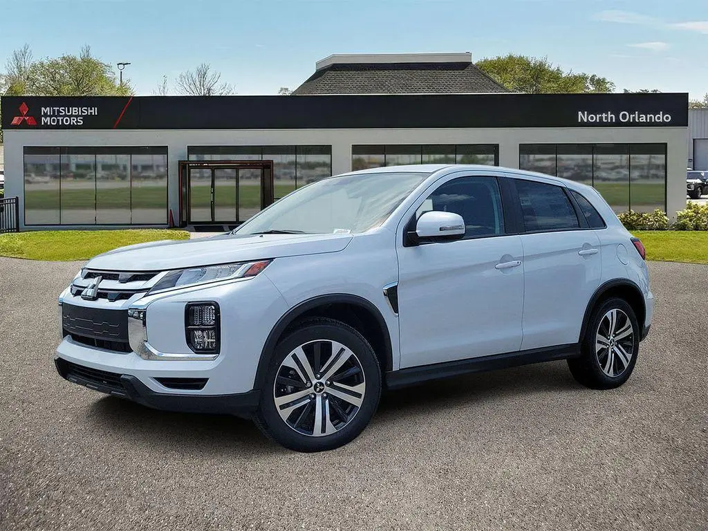 2026 Mitsubishi Outlander Sport SE