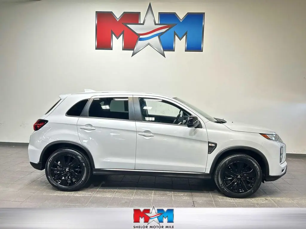 2024 Mitsubishi Outlander Sport ES