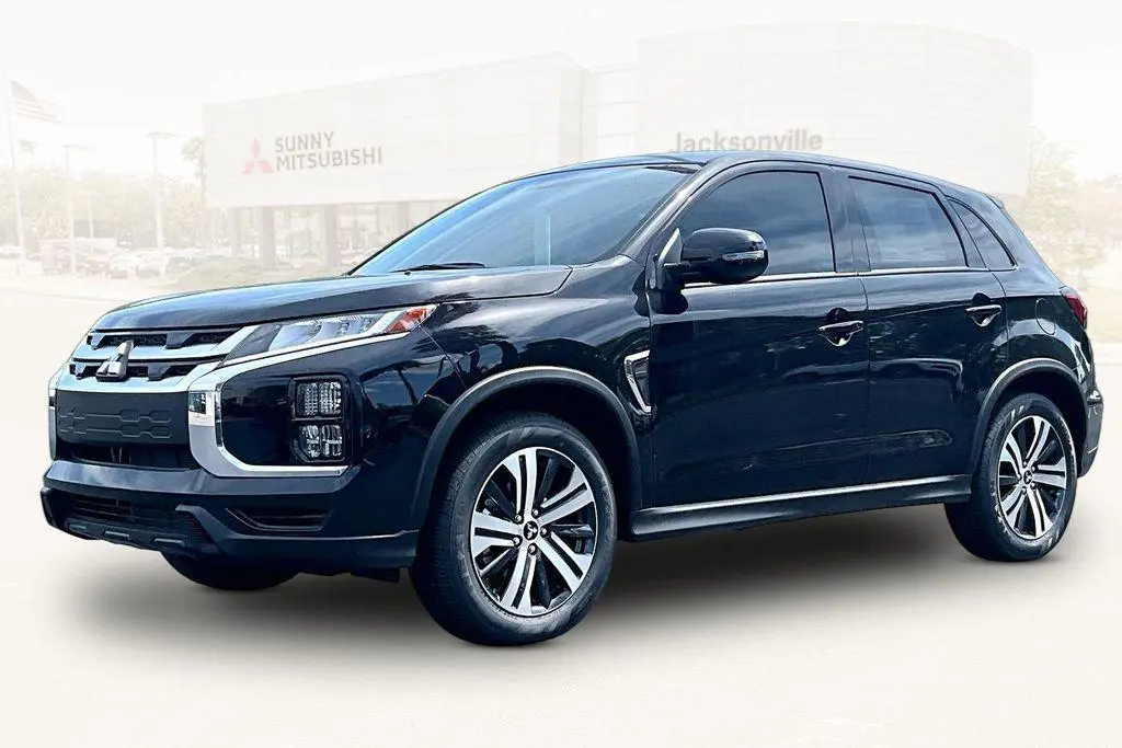 2026 Mitsubishi Outlander Sport SE