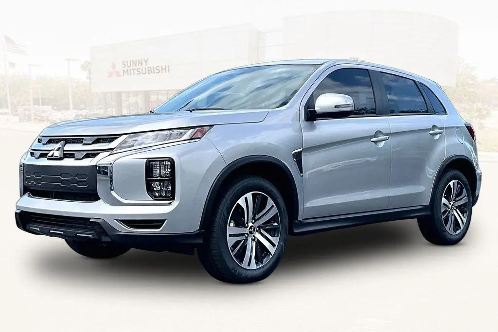 2026 Mitsubishi Outlander Sport SE